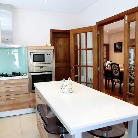 Casa Gandas * Celeiro do Monte